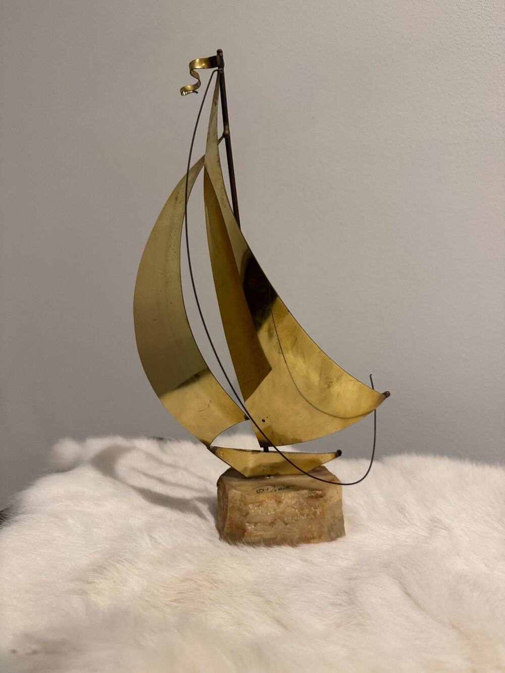 Vintage MCM Brass Sailboat Onyx Base Art Sculpture Coastal Decor Lake Beach Ocea